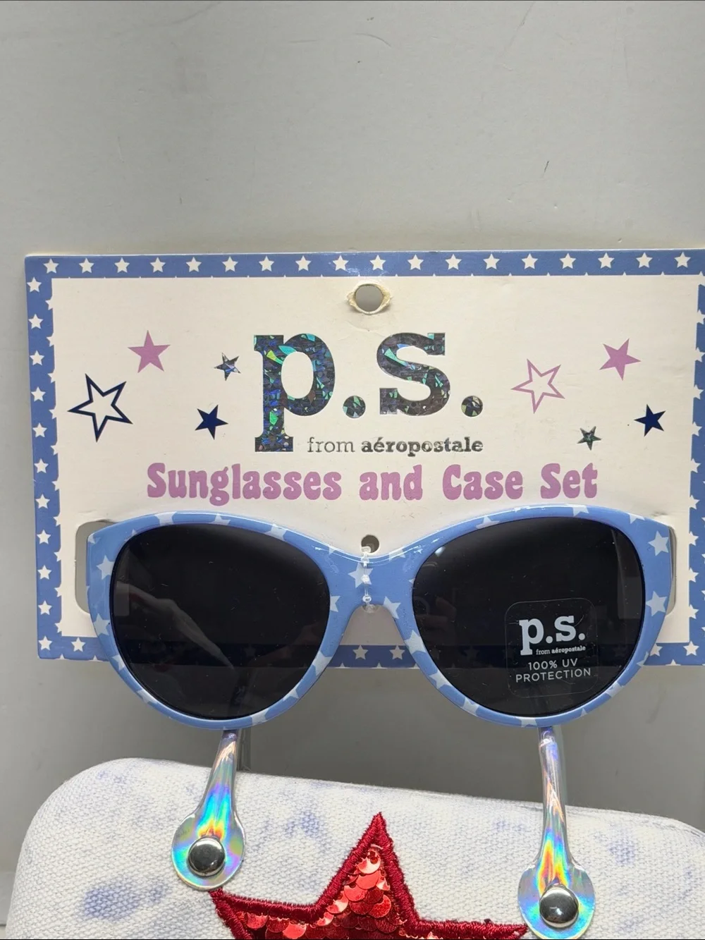 Aeropostale Kids Blue Star Sunglasses with White Case